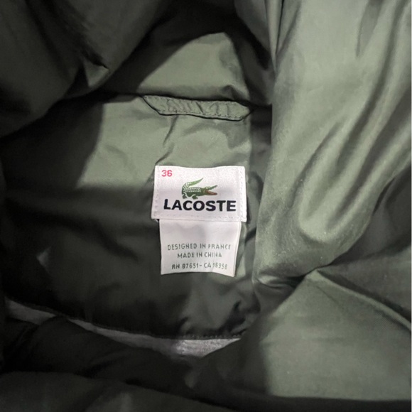 LACOST DOUBLE BREASTED GREEN PUFFER JACKET SIZE 36 - Picture 3 of 3